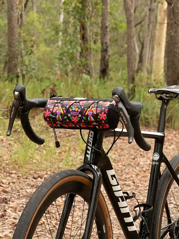 Frida Handlebar Bag - Image 3