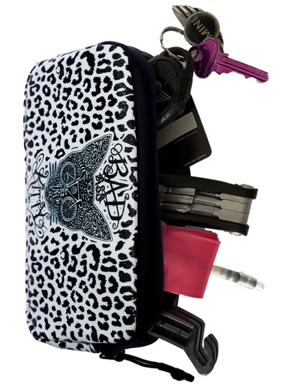 Kitty Cycling Wallet - Image 4